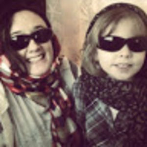 Meet your Posher, Holley